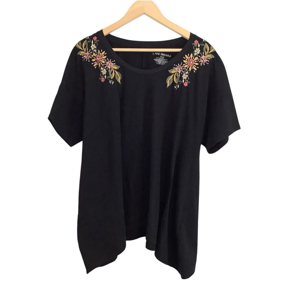 Lane Bryant Black Embroidered Short Sleeve Shark Bite Hem Shirt Top Women 18 20